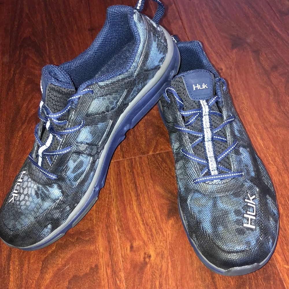 Huk Men’s Attack Fishing Shoes